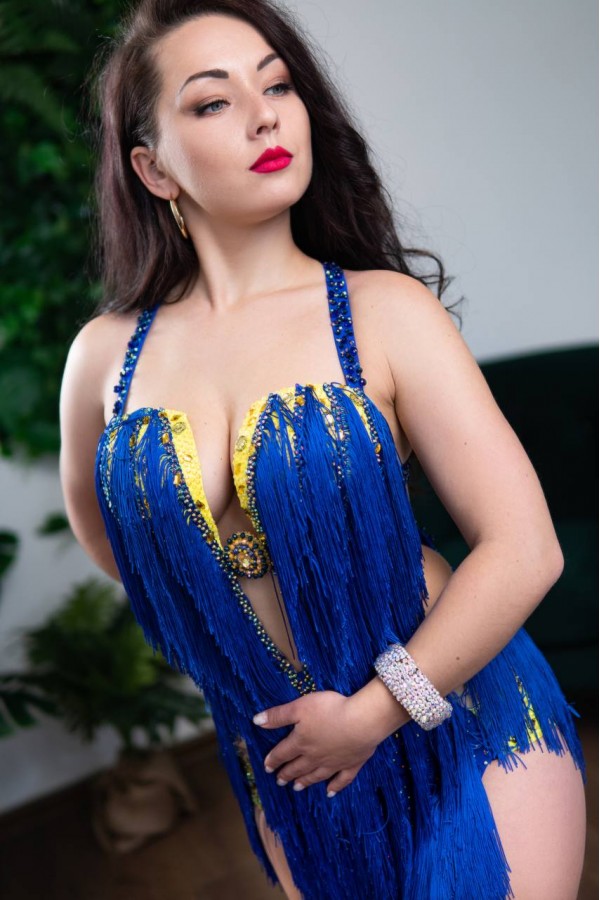 Professional bellydance costume (classic 425 a-available)